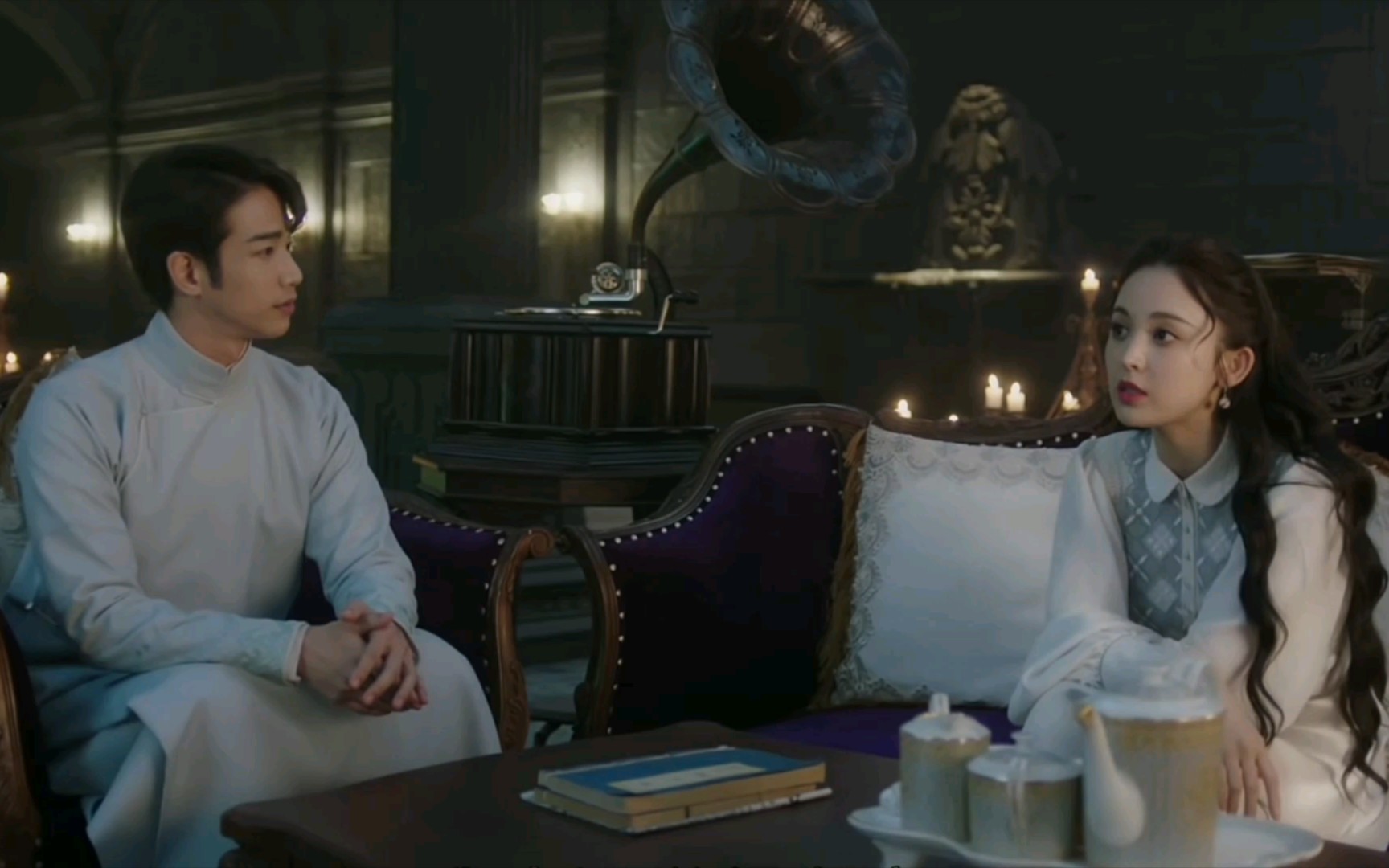 【十二谭】金性坚陪夜明看电影