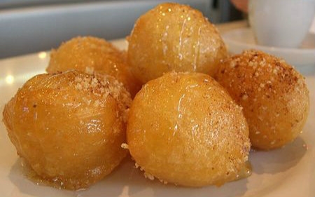街头小吃系列-土耳其炸糖丸