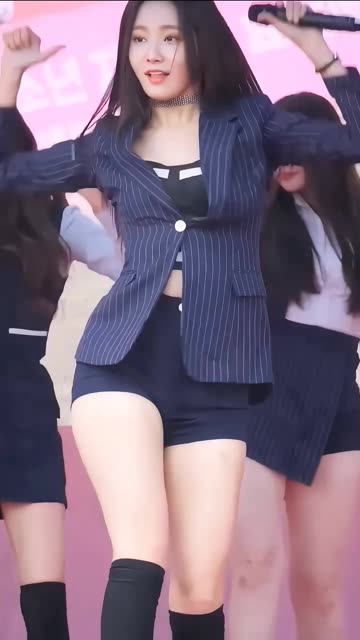 组合门面李多斌(妍雨),可爱又性感