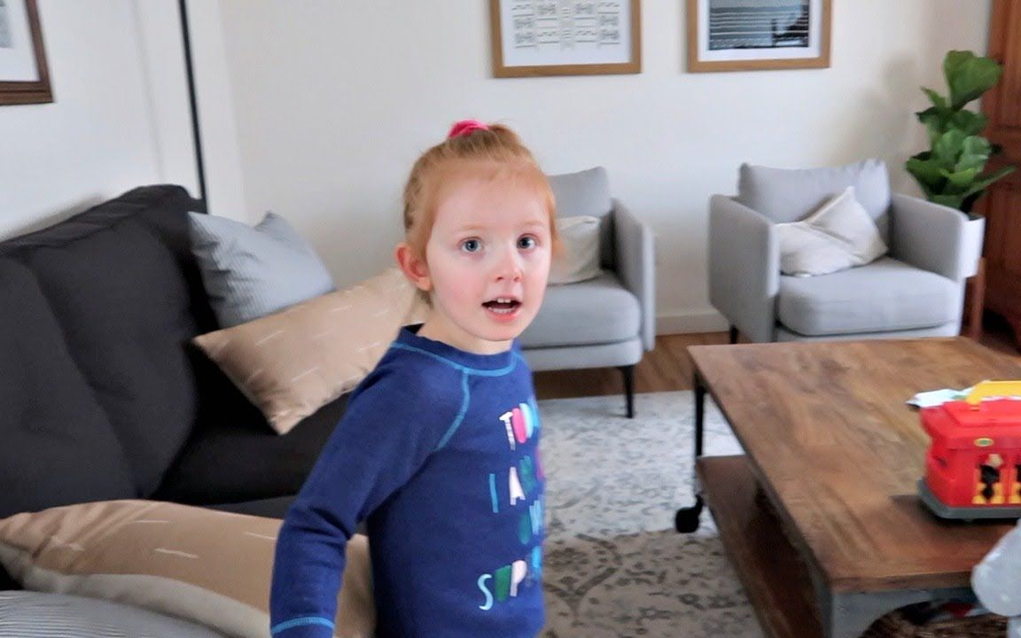 what if she doesnt like the new baby [living rosa]