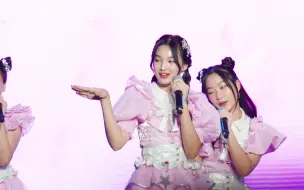 Télécharger la video: [Fancam 4k50p] JanryBNK48 - Kimi wa Melody centralwOrld 030223-3840x2160