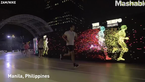 Embotellamiento en dominio 夜跑互动墙】Nike's LED running track-哔哩哔哩