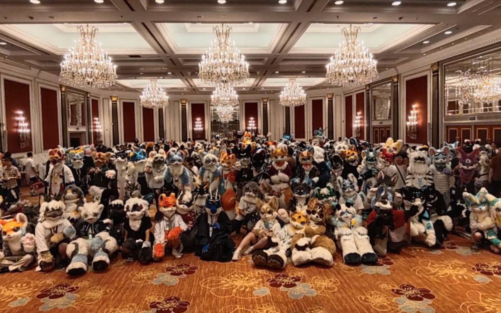 2023极兽聚:异世界兽人,震撼来袭