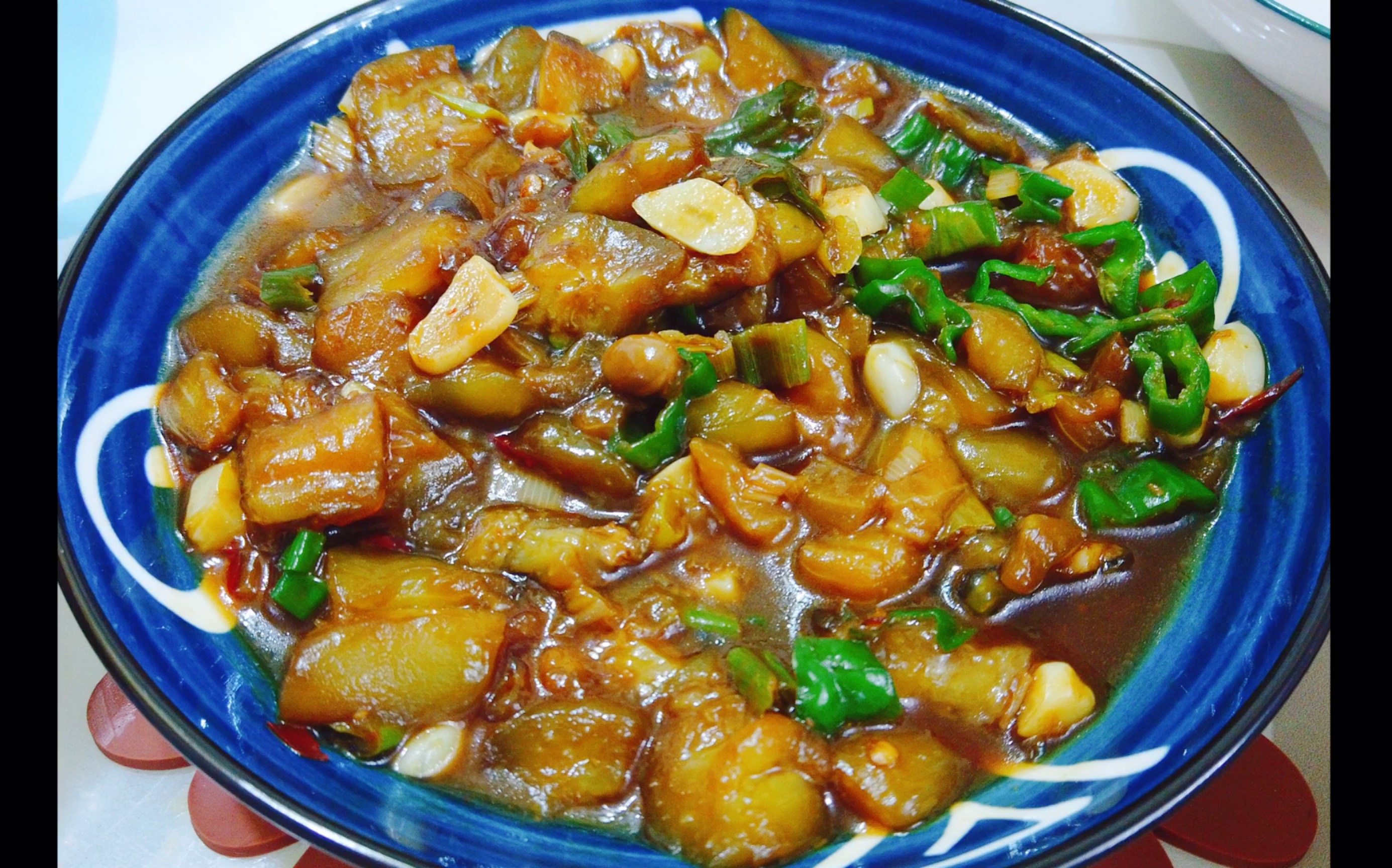 比肉还好吃的少油版本烧茄子,酱汁鲜美,口感软糯