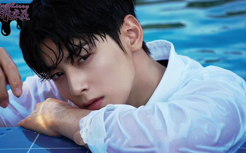 astro车银优泳池写真 迷人又性感 脸蛋天才