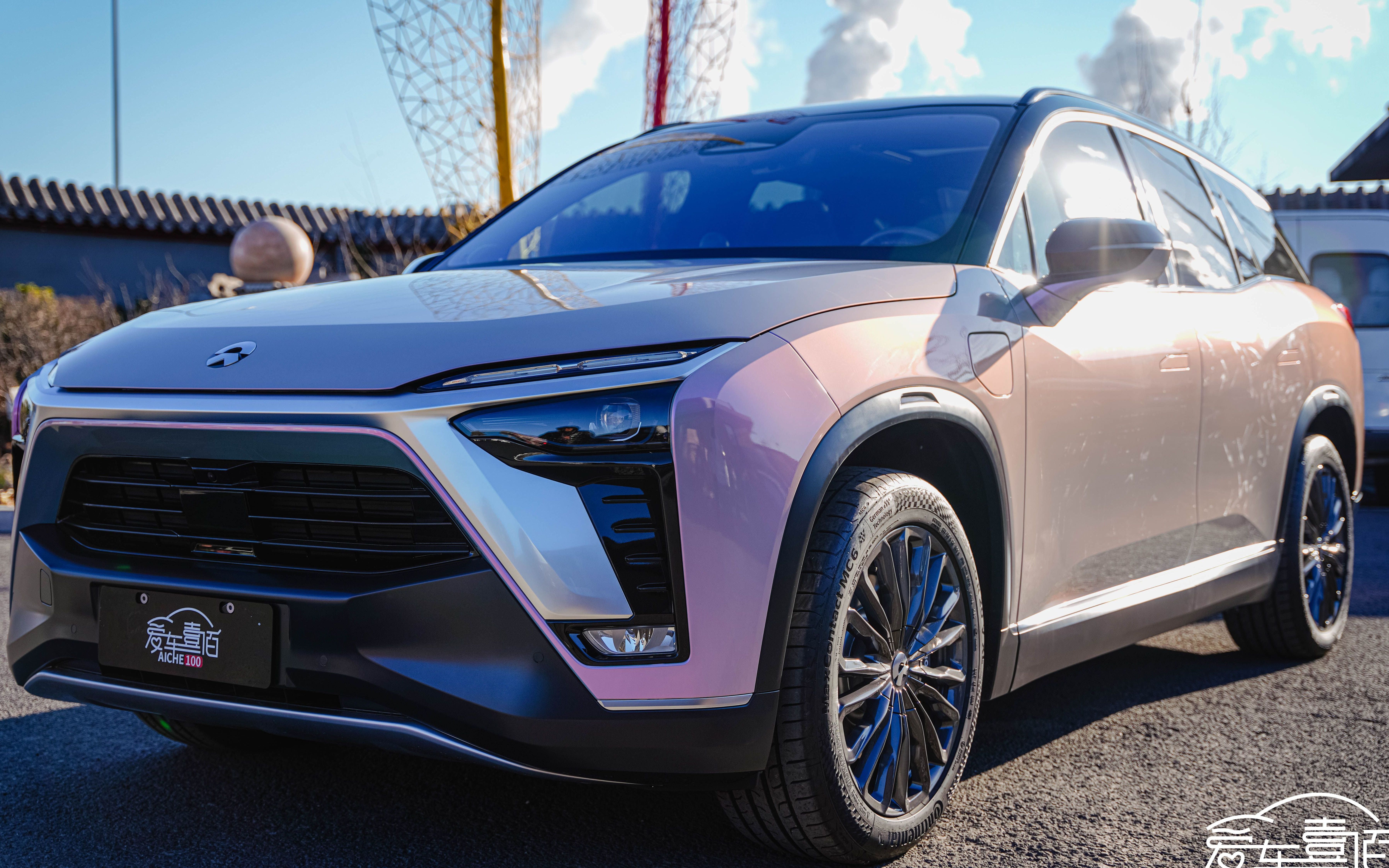 灰中透粉那是什么颜色蔚来es8灰色改火山灰隐形车衣汽车改色蔚来es8