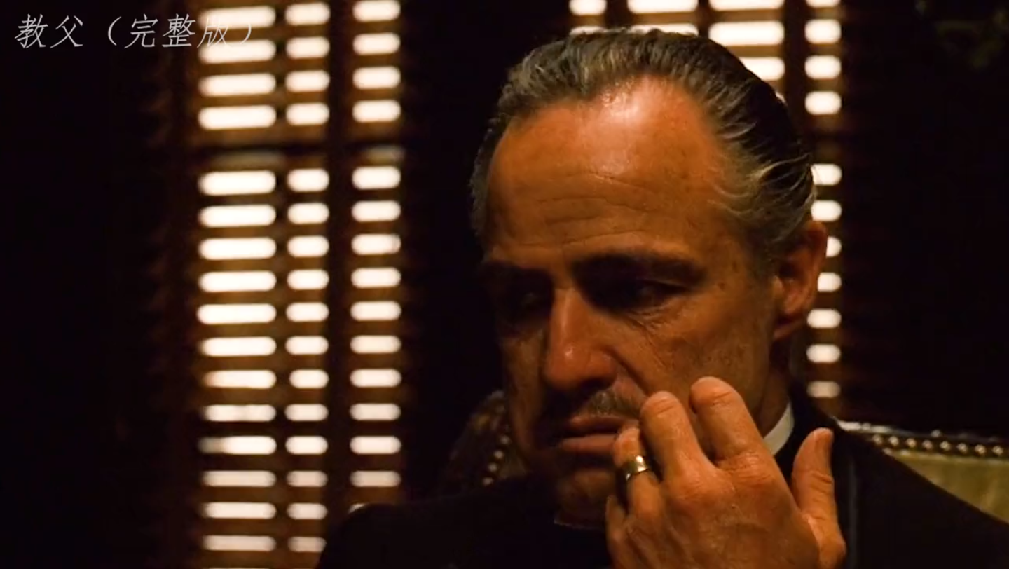 今日推荐《教父》第一部,真不愧为黑帮片祖师爷,每个镜头都值得思考