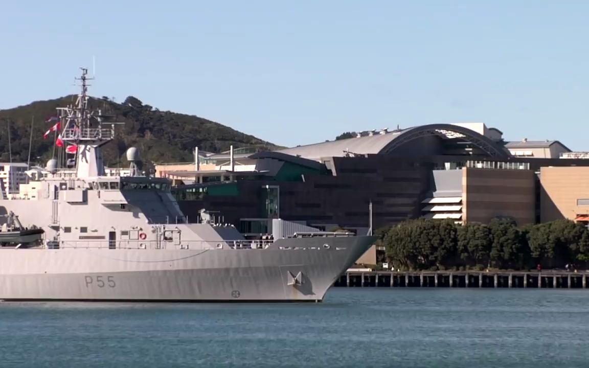 【新西兰皇家海军】惠灵顿号巡逻舰首次停泊惠灵顿港(2010年9月)