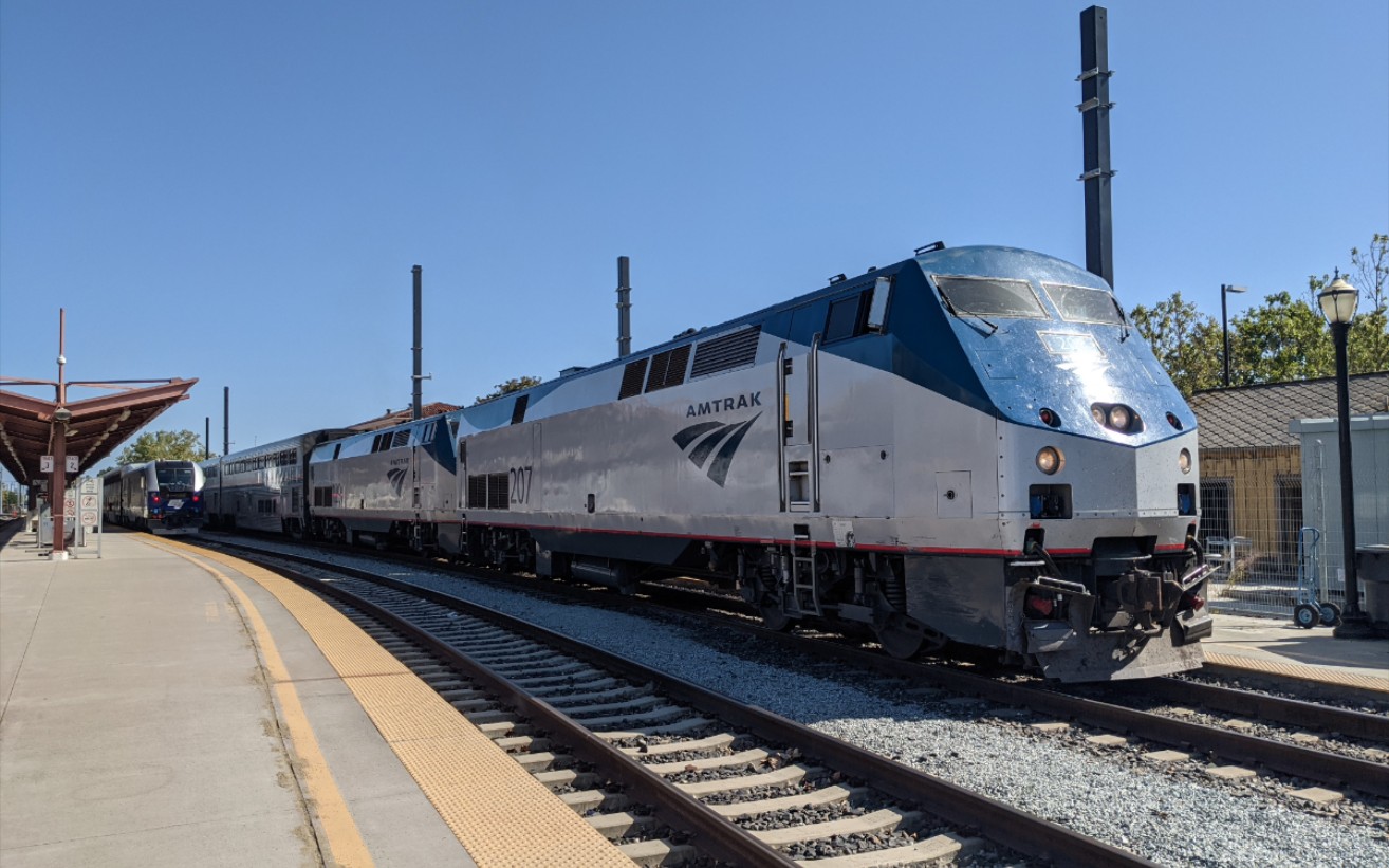 2021-05-02 美铁amtrak 11次海岸星光号 (coast starlight)西雅图