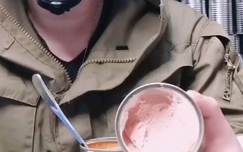 点赞过万我吃最传统的朝鲜军粮