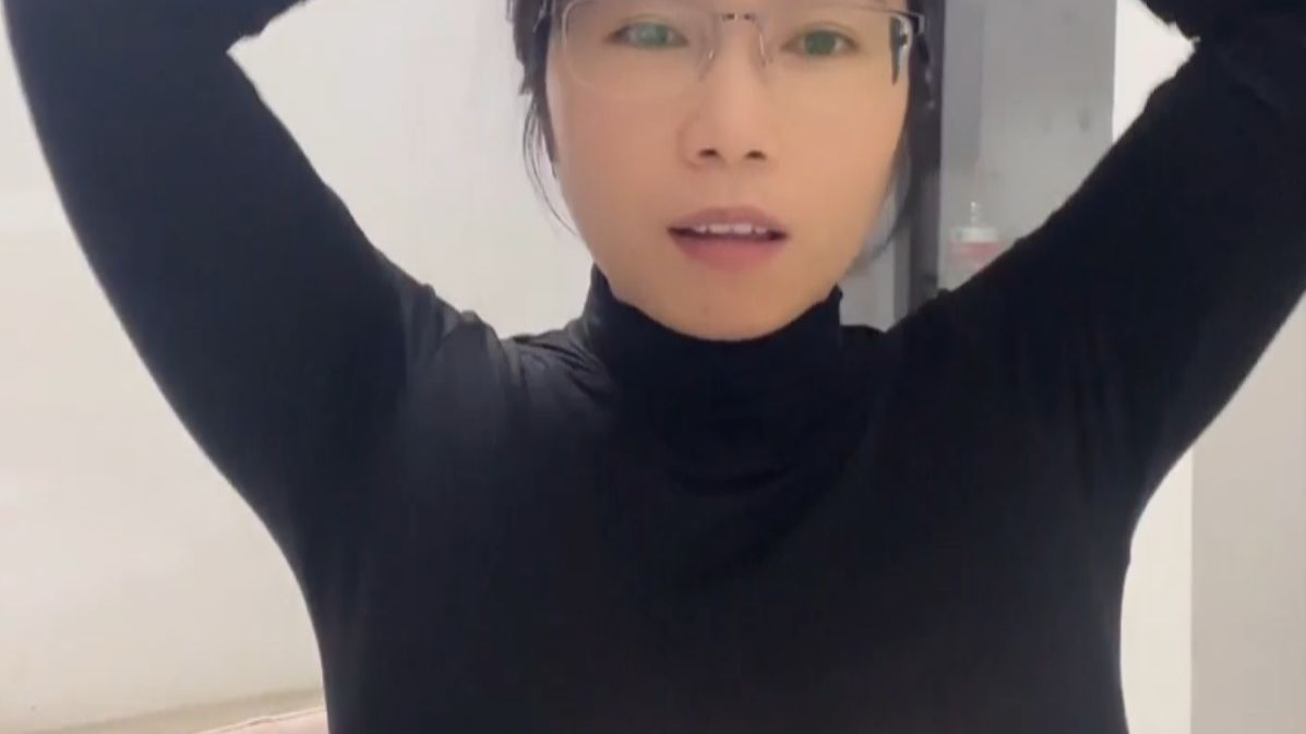 黑色战衣打灯典藏版