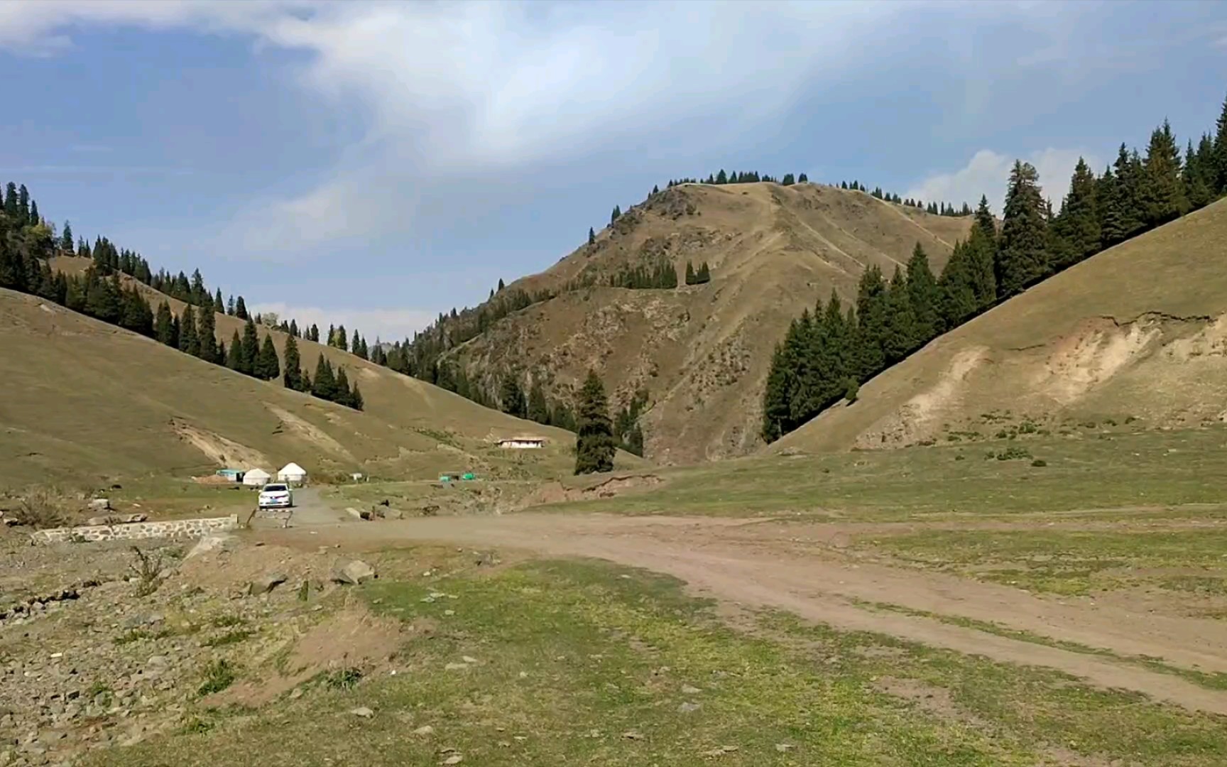 木垒水磨沟村随拍