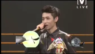 【魏晨】全球华语榜中榜年度颁奖典礼现场 获奖cut 13/04/18。