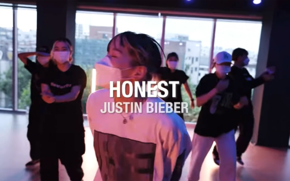 [图]八达岭又鲨人啦Bada Lee最新编舞 Honest- Justin Bieber