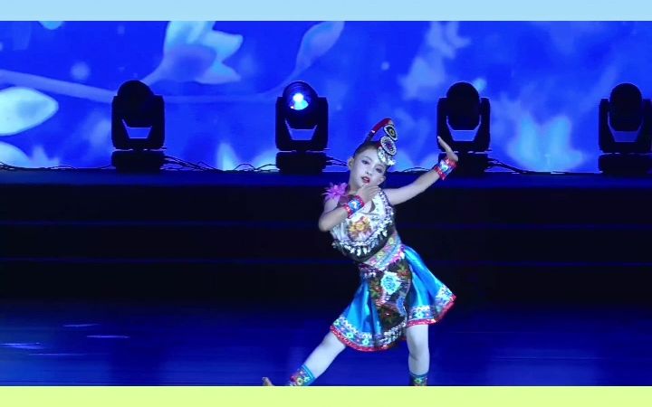 苗族独舞《摆手舞》儿童舞蹈,六一舞蹈,幼儿舞蹈,少儿舞蹈,幼儿舞蹈