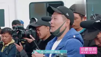 Descargar video: 朱正廷花式跳跃太帅，市长大人发言，范丞丞现场翻译