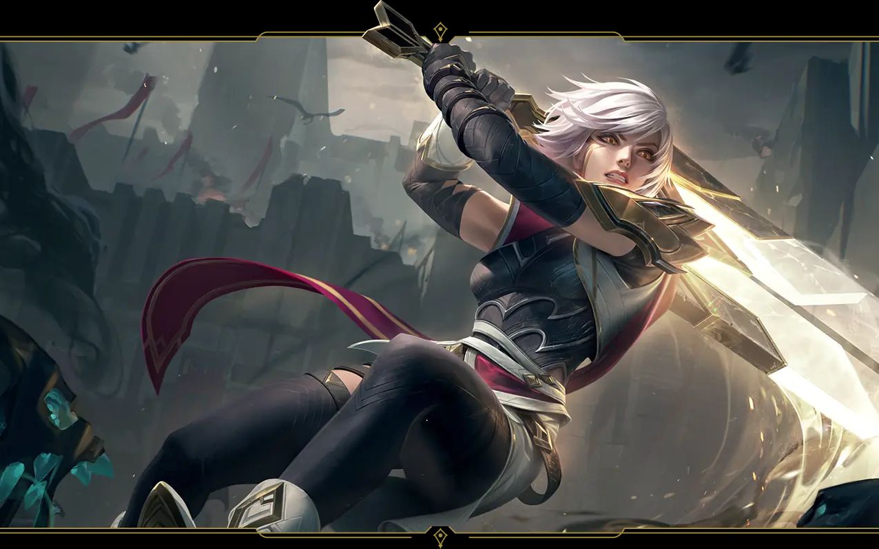 锐雯光明哨兵新皮肤试玩