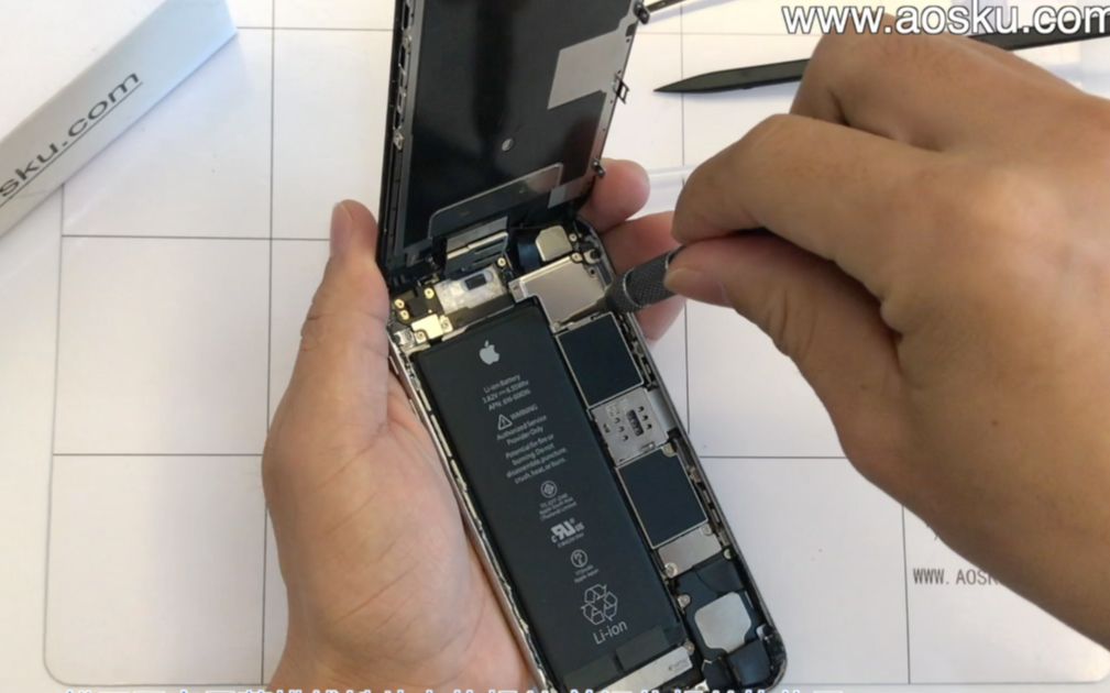 苹果Apple iPhone6s更换送话器尾插排线总成拆装视频教程Aosku哔哩哔哩bilibili