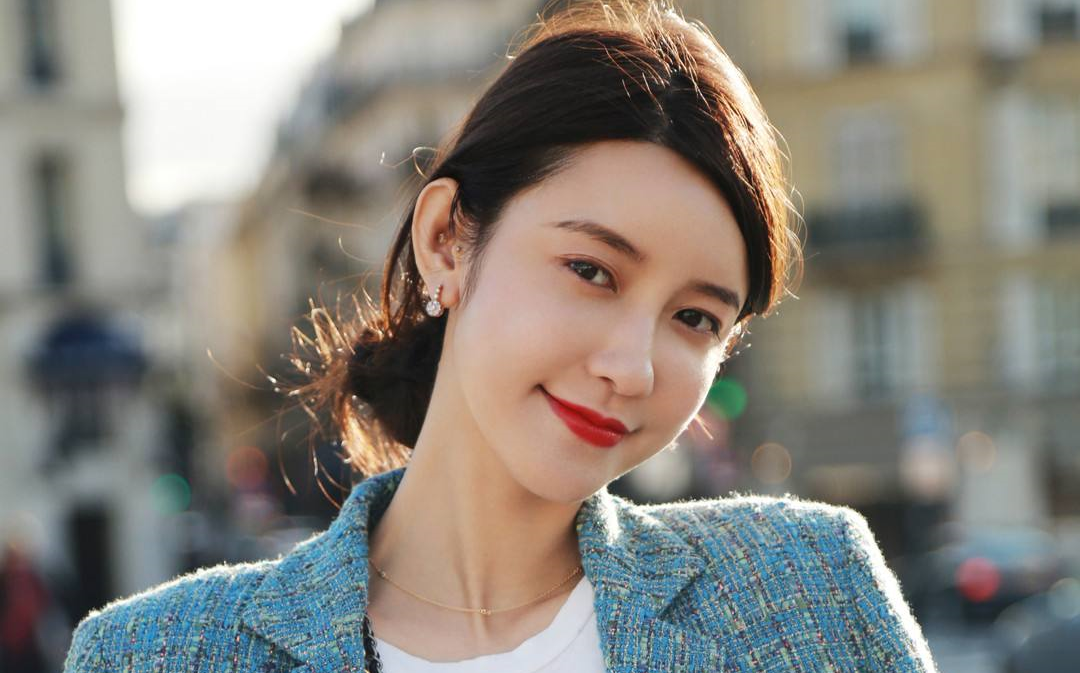 钟爱抄袭与傍大款的张大奕这次真成总裁夫人了?_哔哩哔哩_bilibili