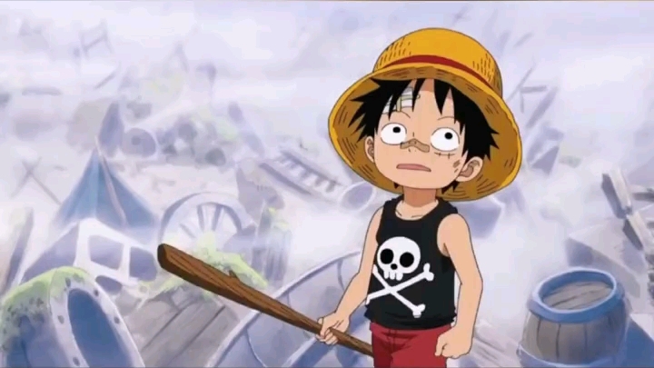 路飞小时候太可爱了吧!