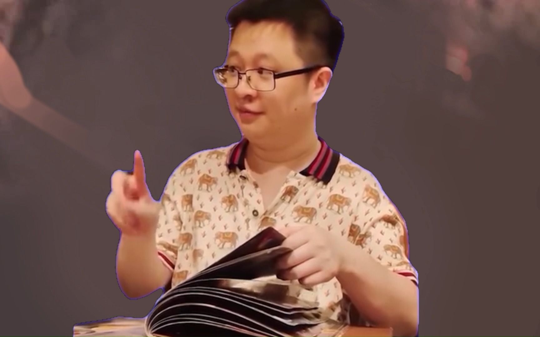 在复联战场上出谋划策的爽哥