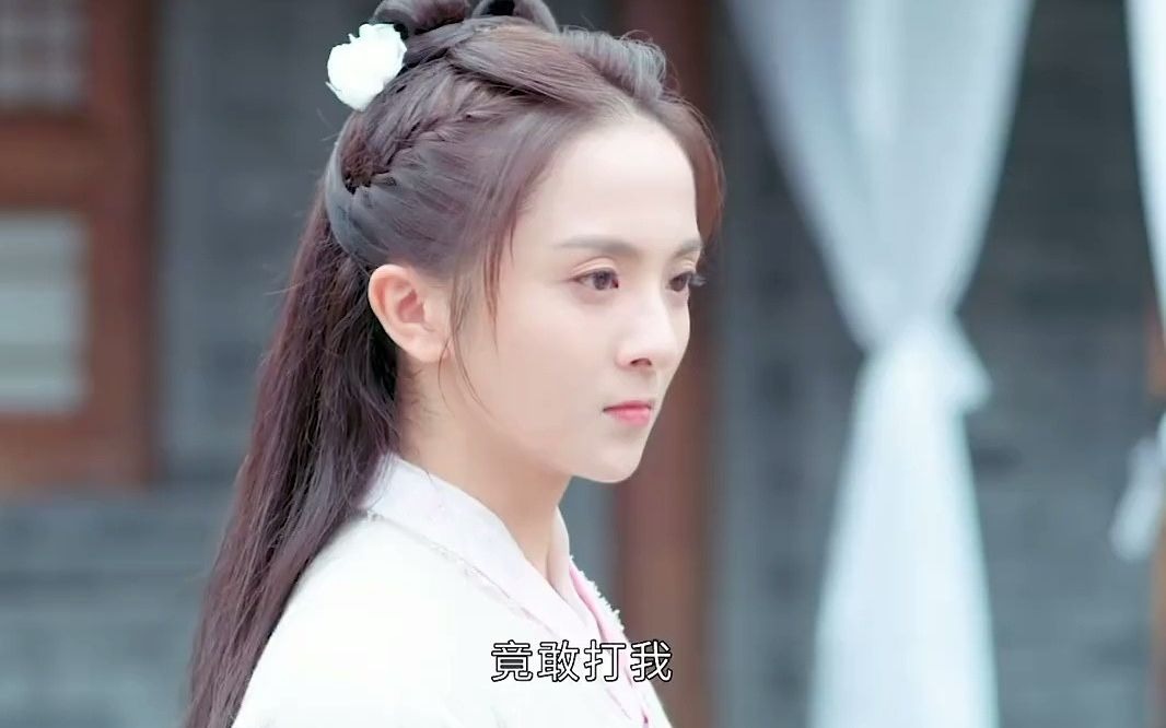 【小女霓裳】这应该是史上最惨的绿茶女二了吧