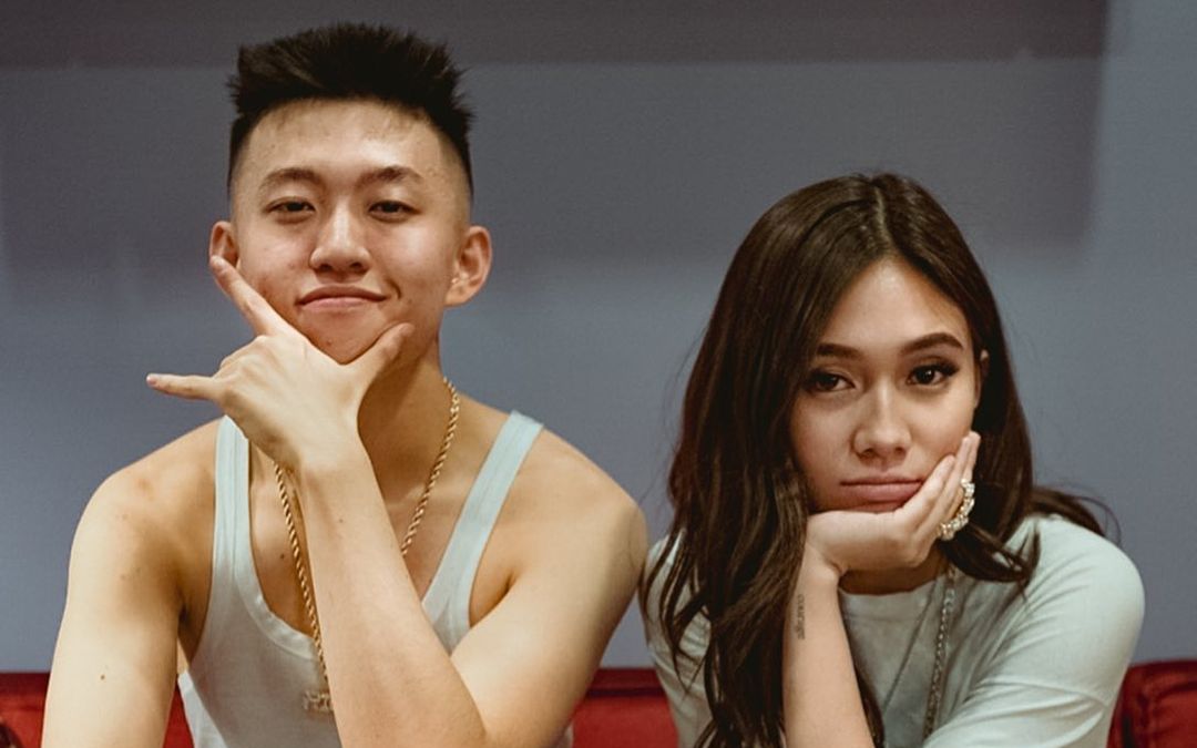 中加上了richbrian不羁的rap部分后richbrianandnikilivethesailor