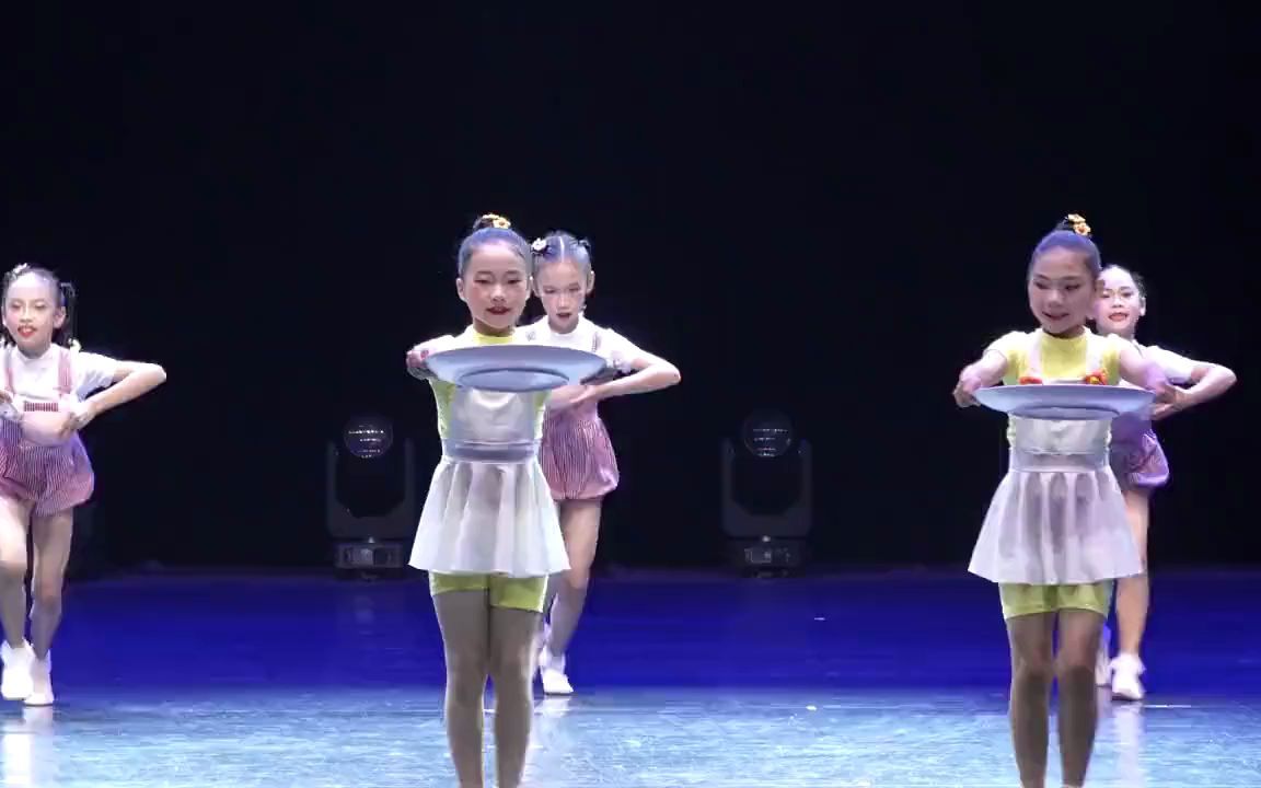 少儿舞蹈 小荷风采 校园舞蹈 少儿群舞 幼儿群舞编号编号1514群舞
