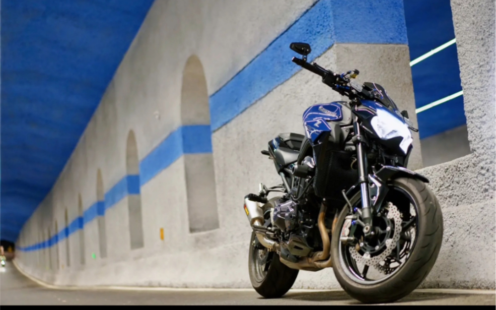 川崎z900冰霜蓝配色_哔哩哔哩_bilibili