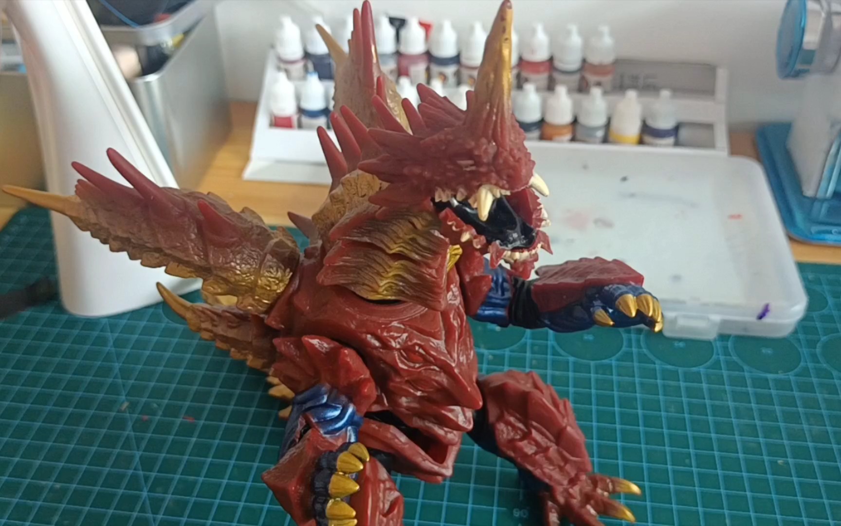 自改国产软胶怪兽,玛伽大蛇,海绵素体 非常简单,有手就行