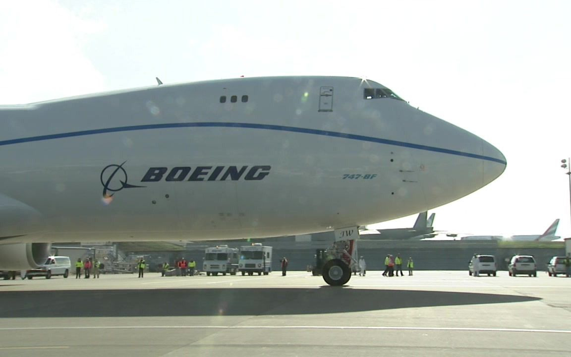 波音7478货机首飞2010