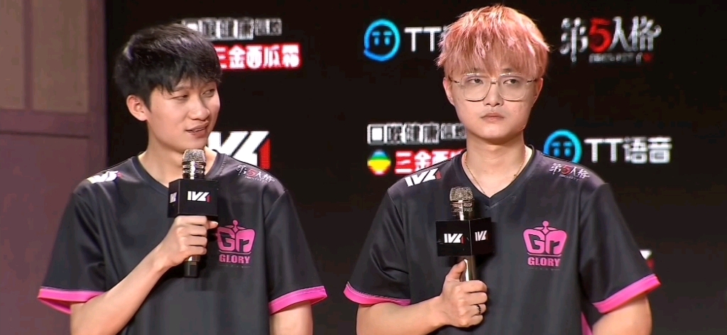 【gr战队】我想看他们夺冠 想看他们采访时的笑颜