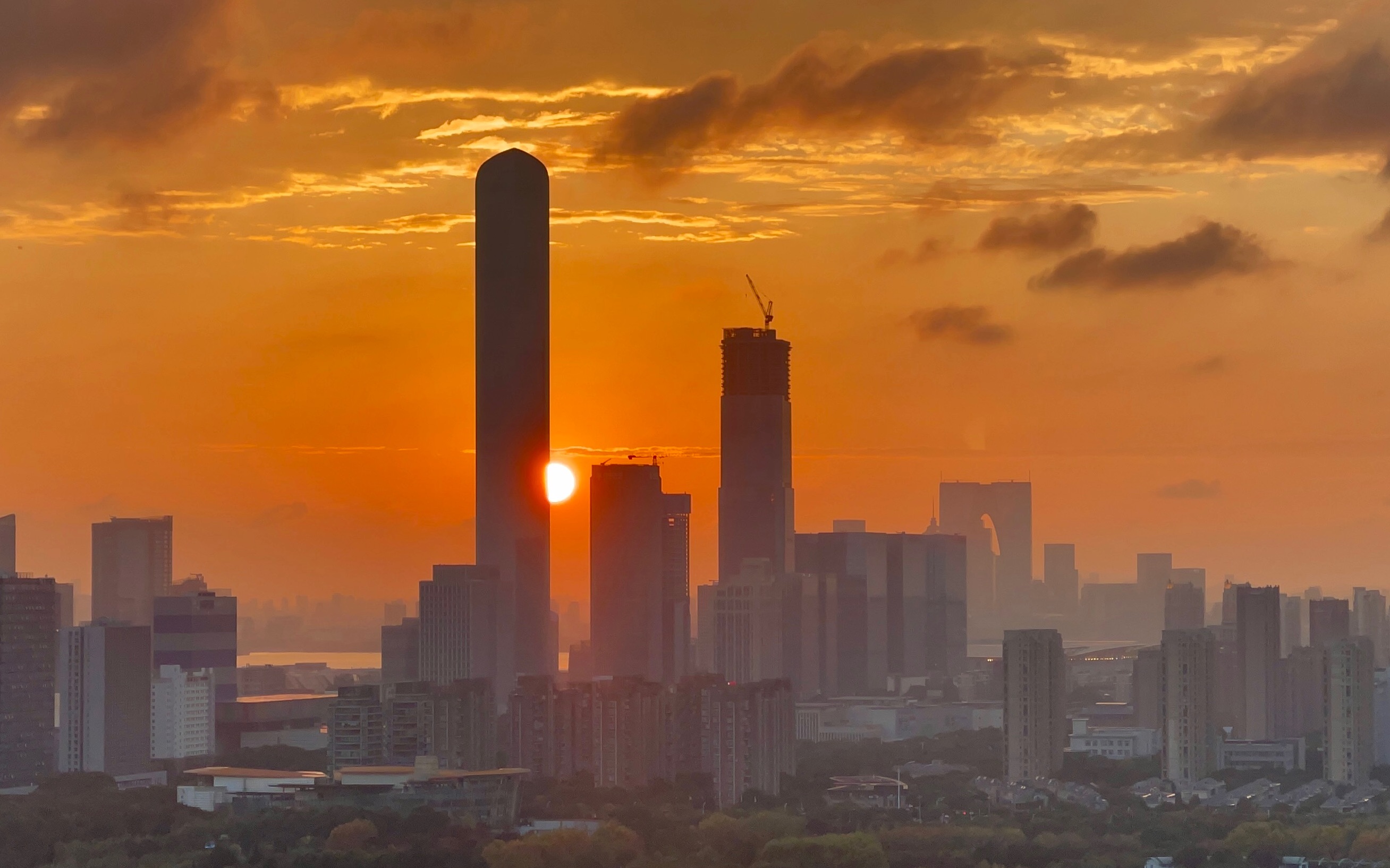 三十层楼看日落 苏州工业园区 天际线 东方之门