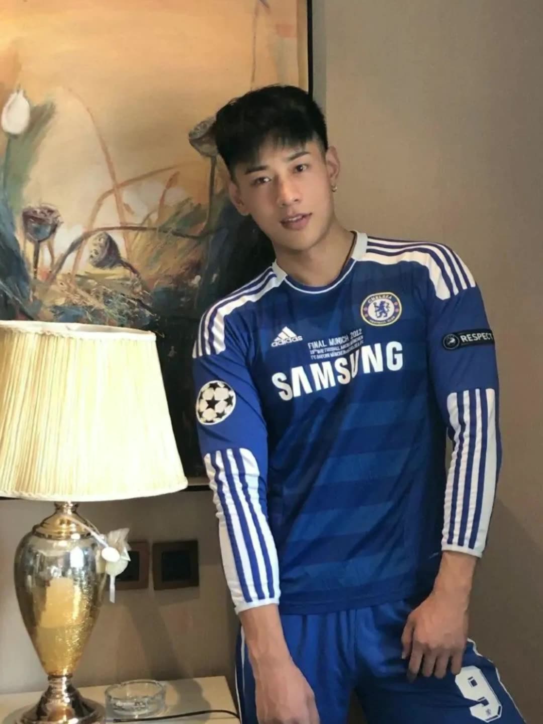 身高186的高颜值肌肉帅哥