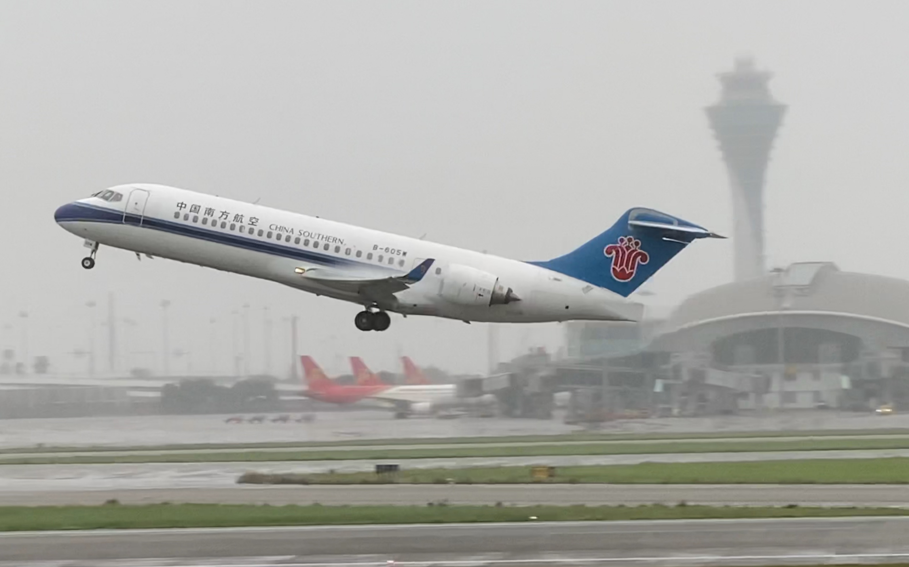 国产aj27雨天can起飞