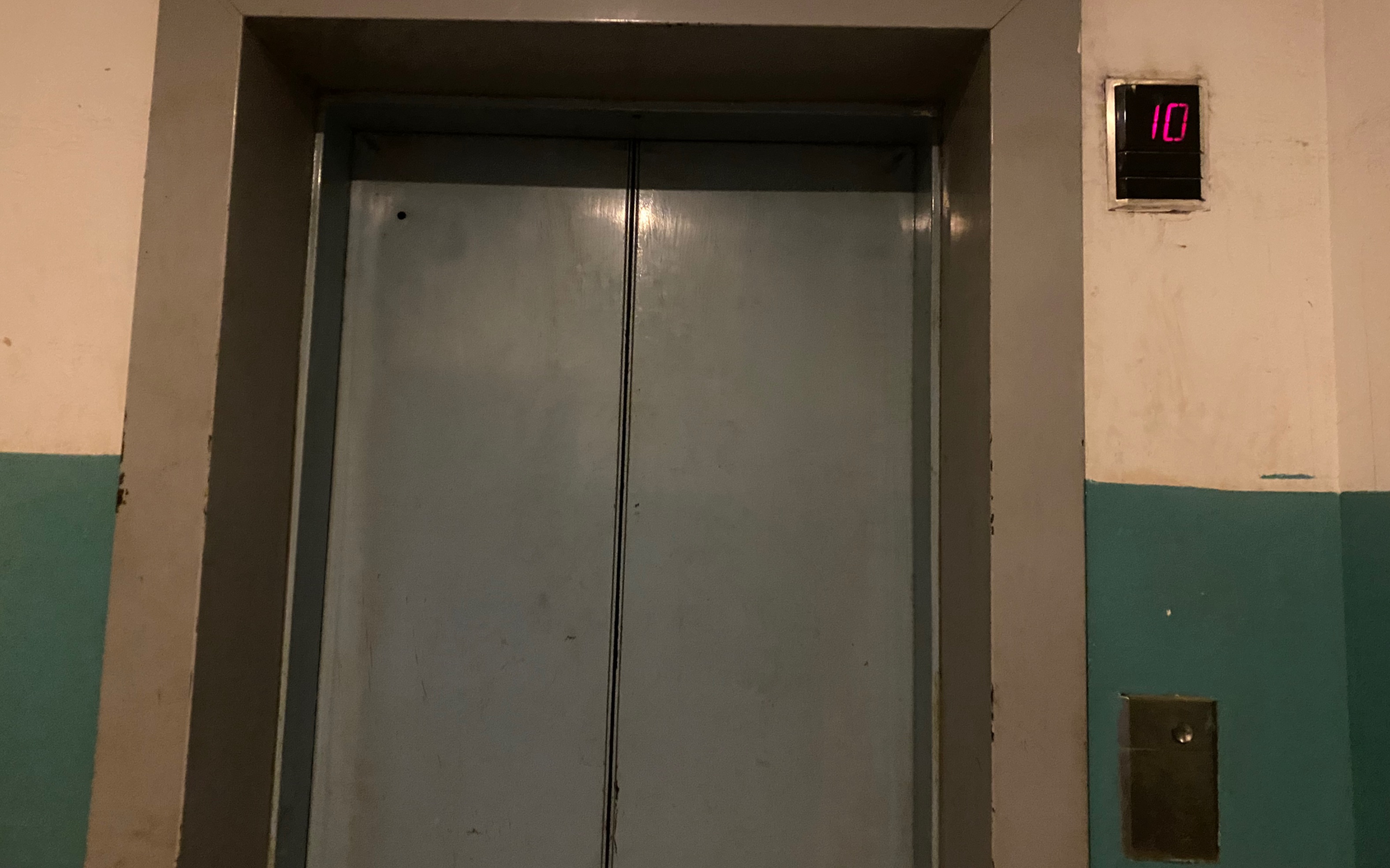 90年代的奥的斯e311电梯,美国进口,直流驱动.