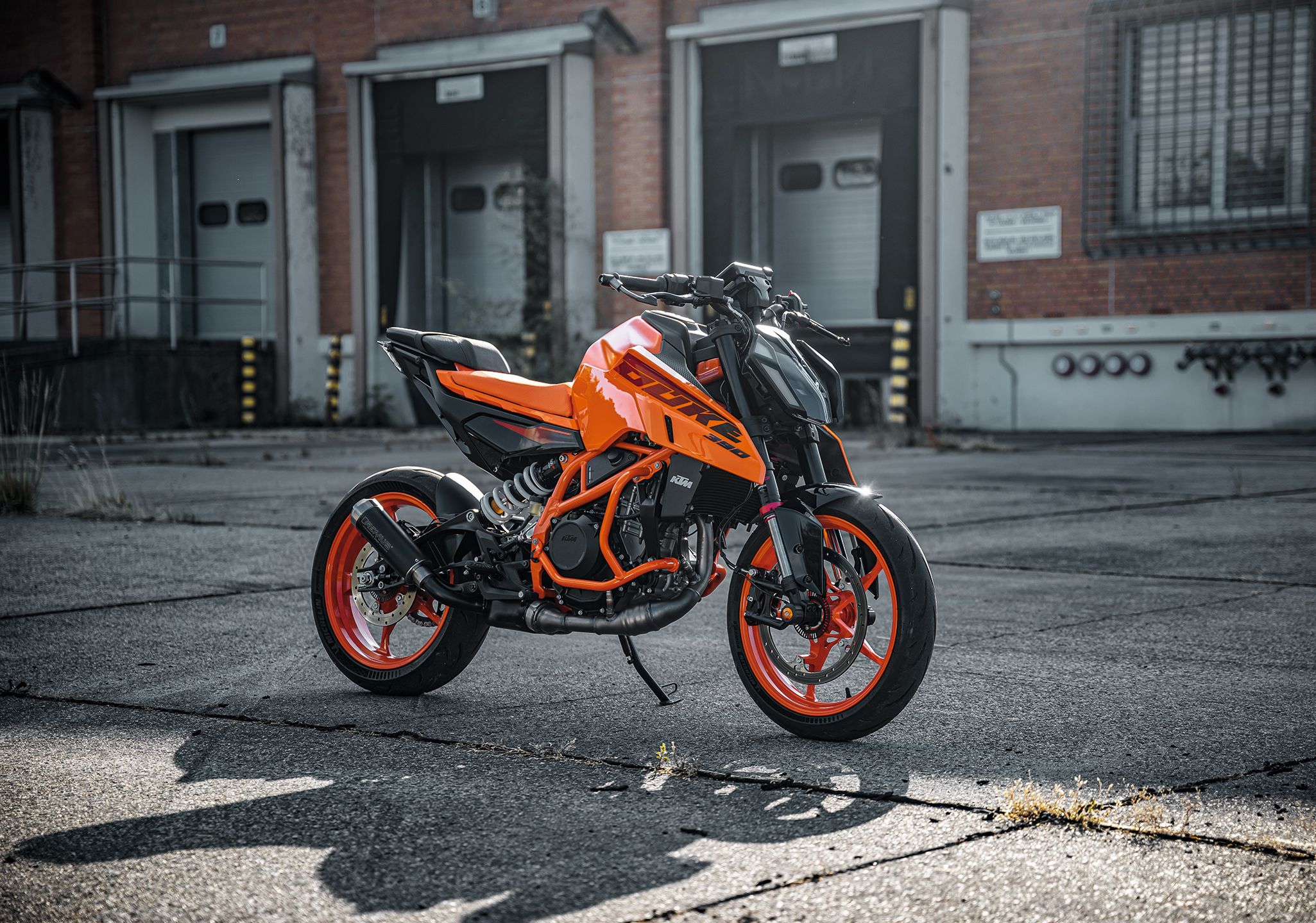 ktm duke 30周年 2024 ktm 390 duke即将来袭 90%车身部件更新升级 5