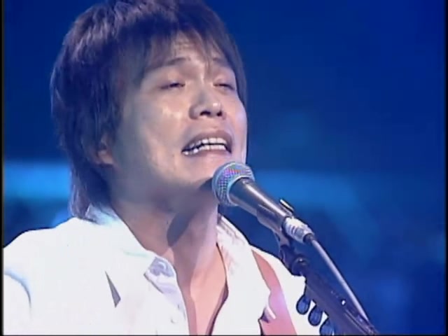 伍佰&CHINABLUE[2004.LIVE生命热力]演唱会哔哩哔哩bilibili