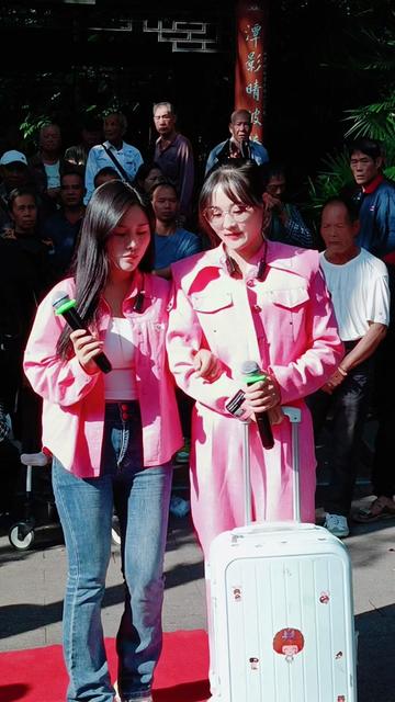 现实生活山歌,贵州阿冷和曲靖琴儿精彩演绎