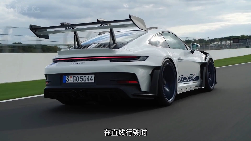 [图]教你如何操作一辆新款保时捷911GT3 RS，叫上你兄弟感受一下高速过弯的刺激吧