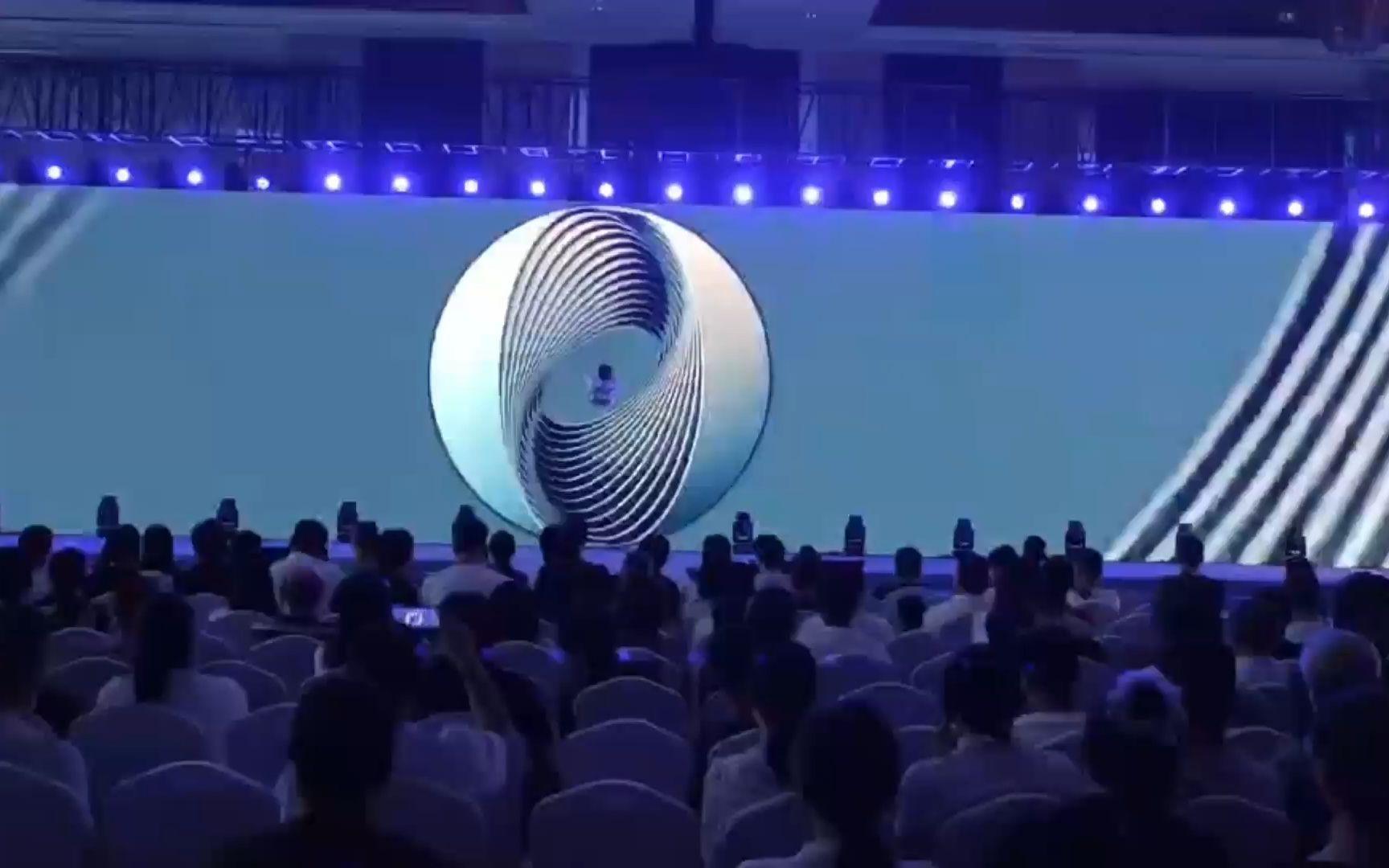 全息投影光影科技感舞蹈互动酷炫发布会活动