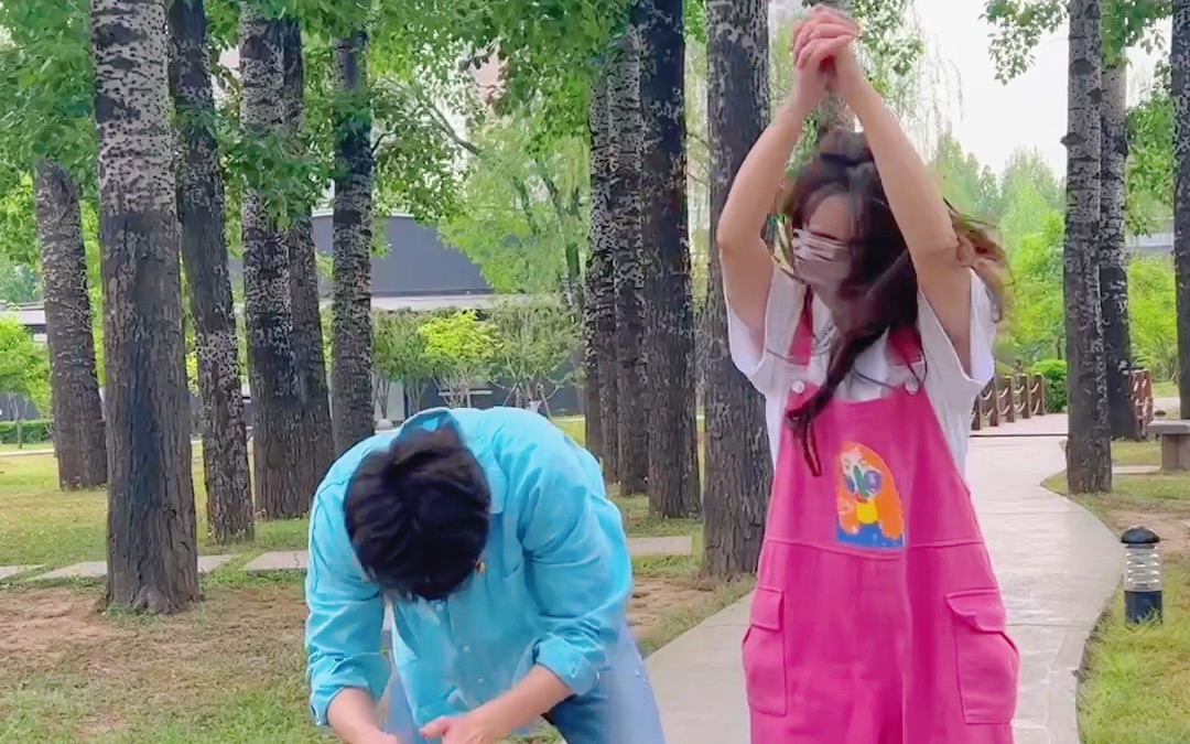 马树悦儿上演默契大考验