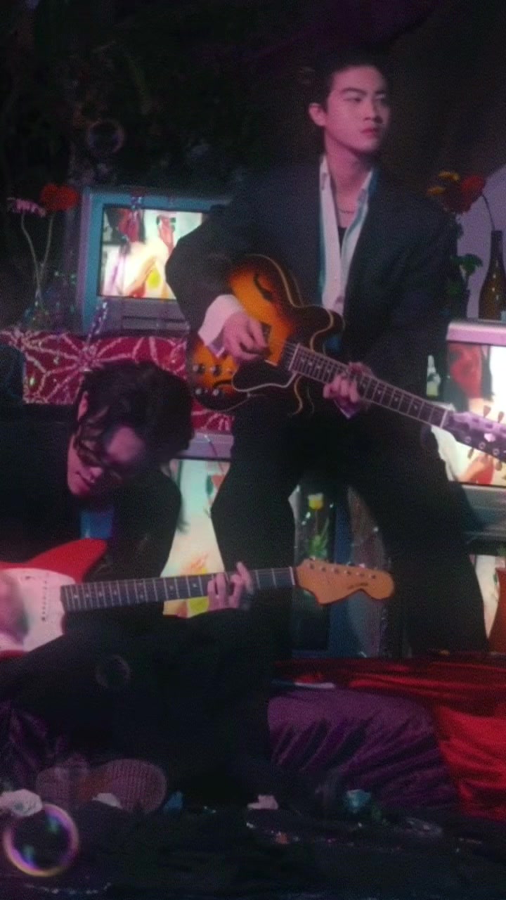 292325232129 (absorb the sadness) raine cloud