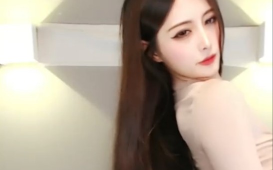 【虎牙-晴小兔】竖屏-兔姐喷血性感热舞x