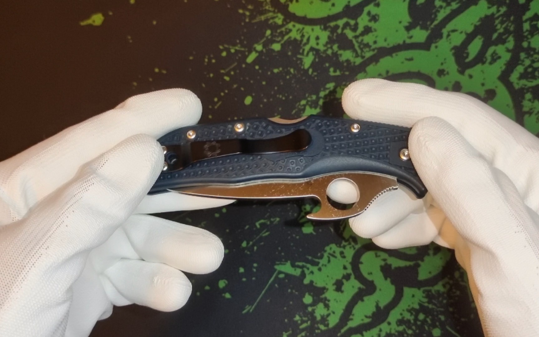 spyderco蜘蛛c243艾默生vg10钢材