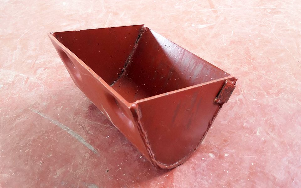 td160提升机料斗挖斗畚斗铁斗