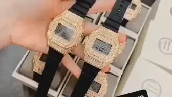 卡西欧小方块满钻玫瑰金手表