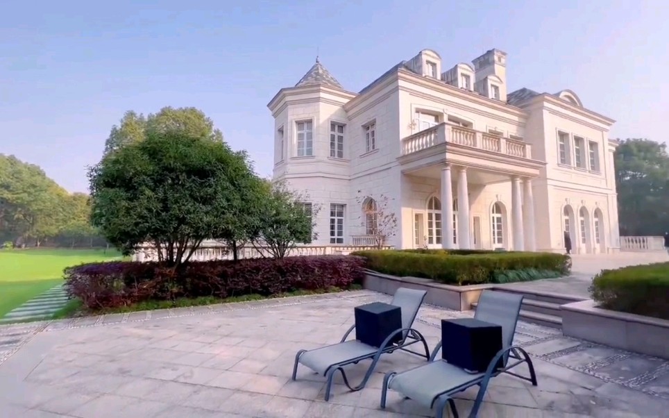 实地拍摄【世茂佘山庄园61二期】占地8亩的独栋庄园_哔哩哔哩_bili