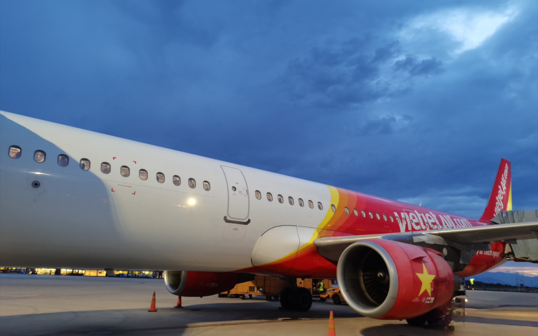 【飞行记录 越捷航空】20230710武汉—芽庄/0715 芽庄—武汉 a321-200