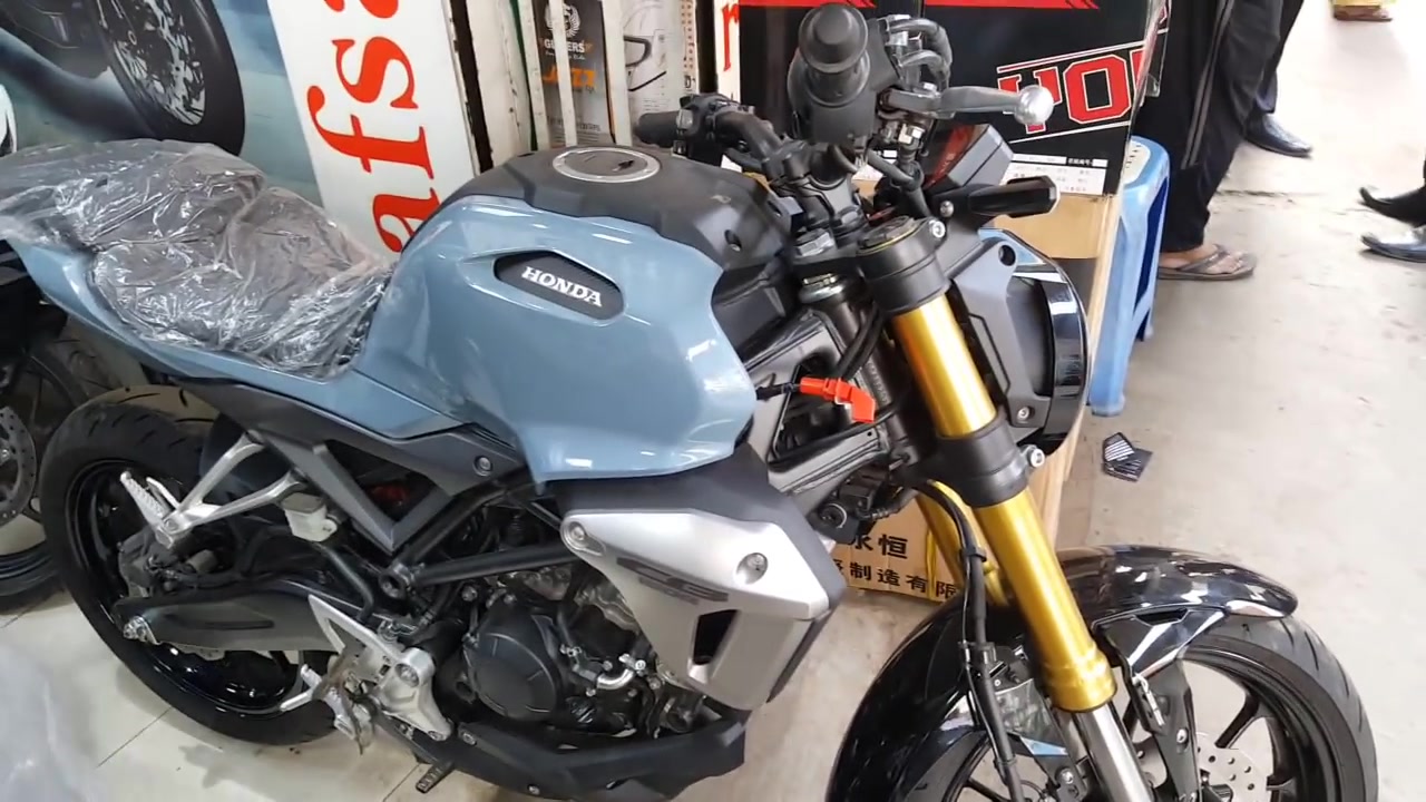 本田honda cb150r 雙色展示!